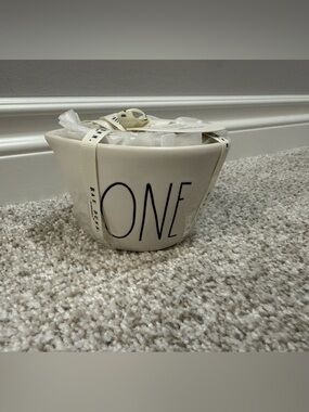 Rae Dunn Measuring Cups NEW!!